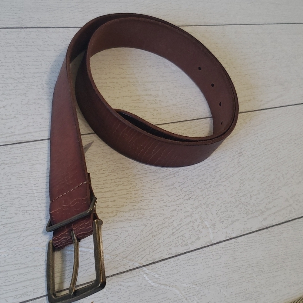 Lucky Brand 34 chestnut crackle leather woman belt